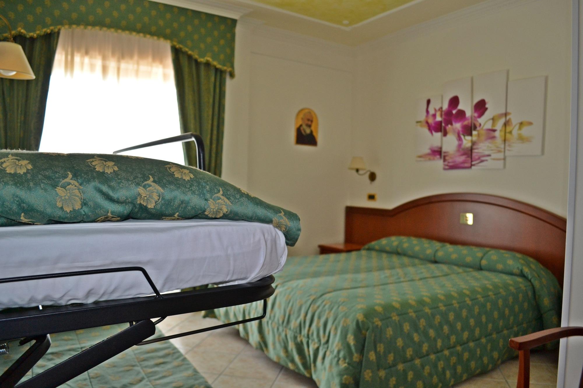 Hotel Valle Rossa San Giovanni Rotondo Eksteriør billede