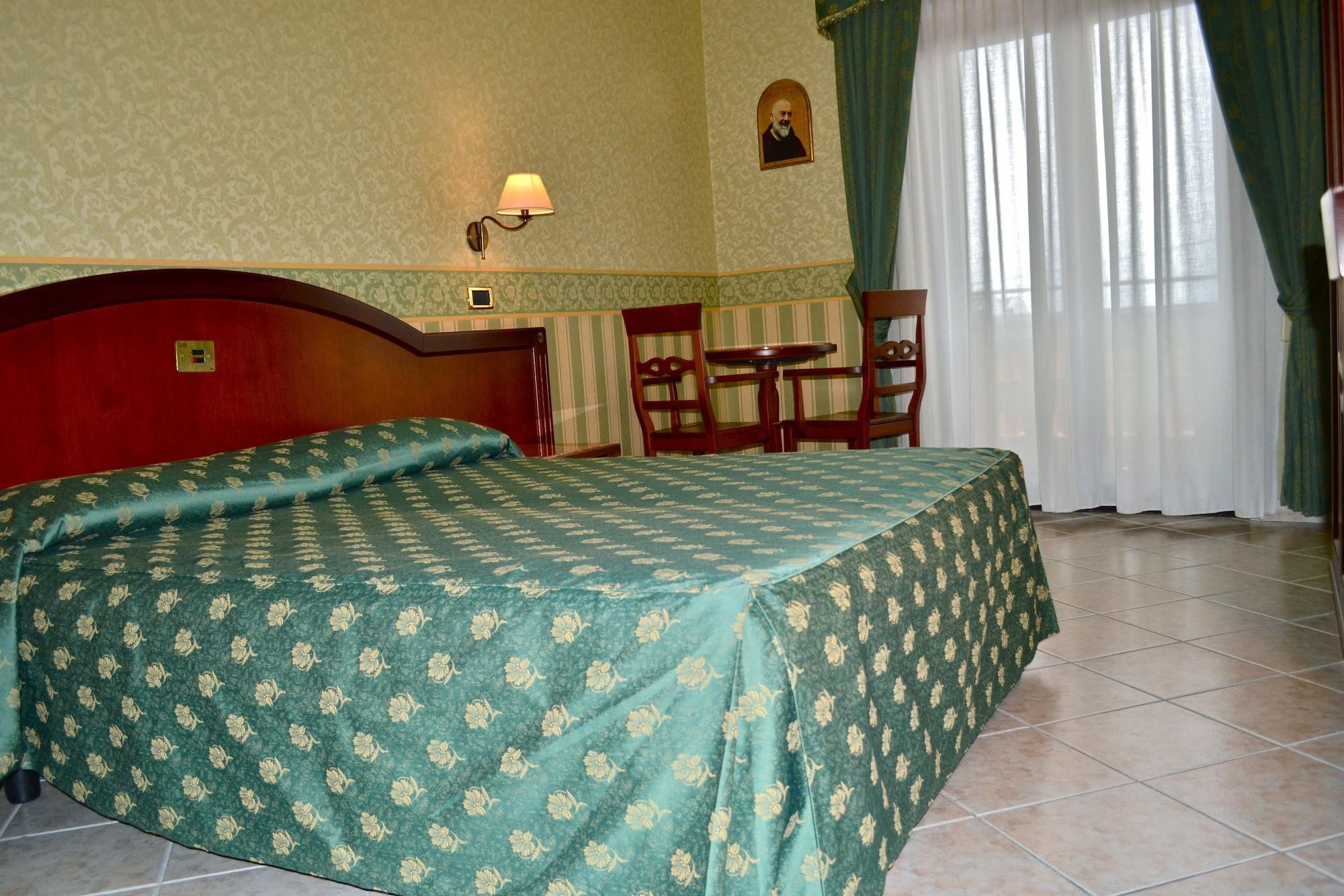 Hotel Valle Rossa San Giovanni Rotondo Eksteriør billede